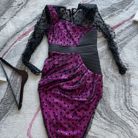 Dress - Picture 3 of 4